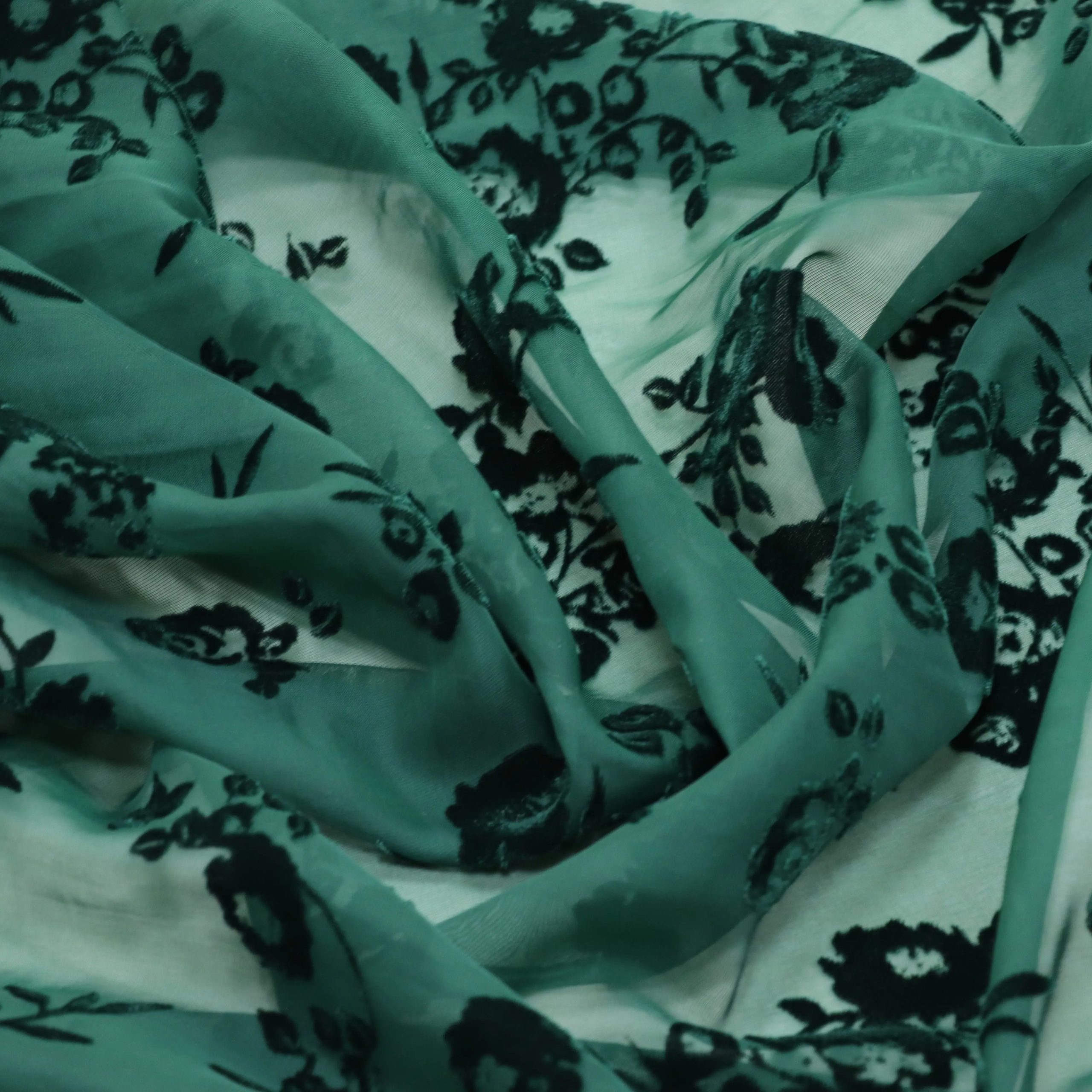 02_4000x4000_He5b3220ff3074cad9f2302e8a4f967259