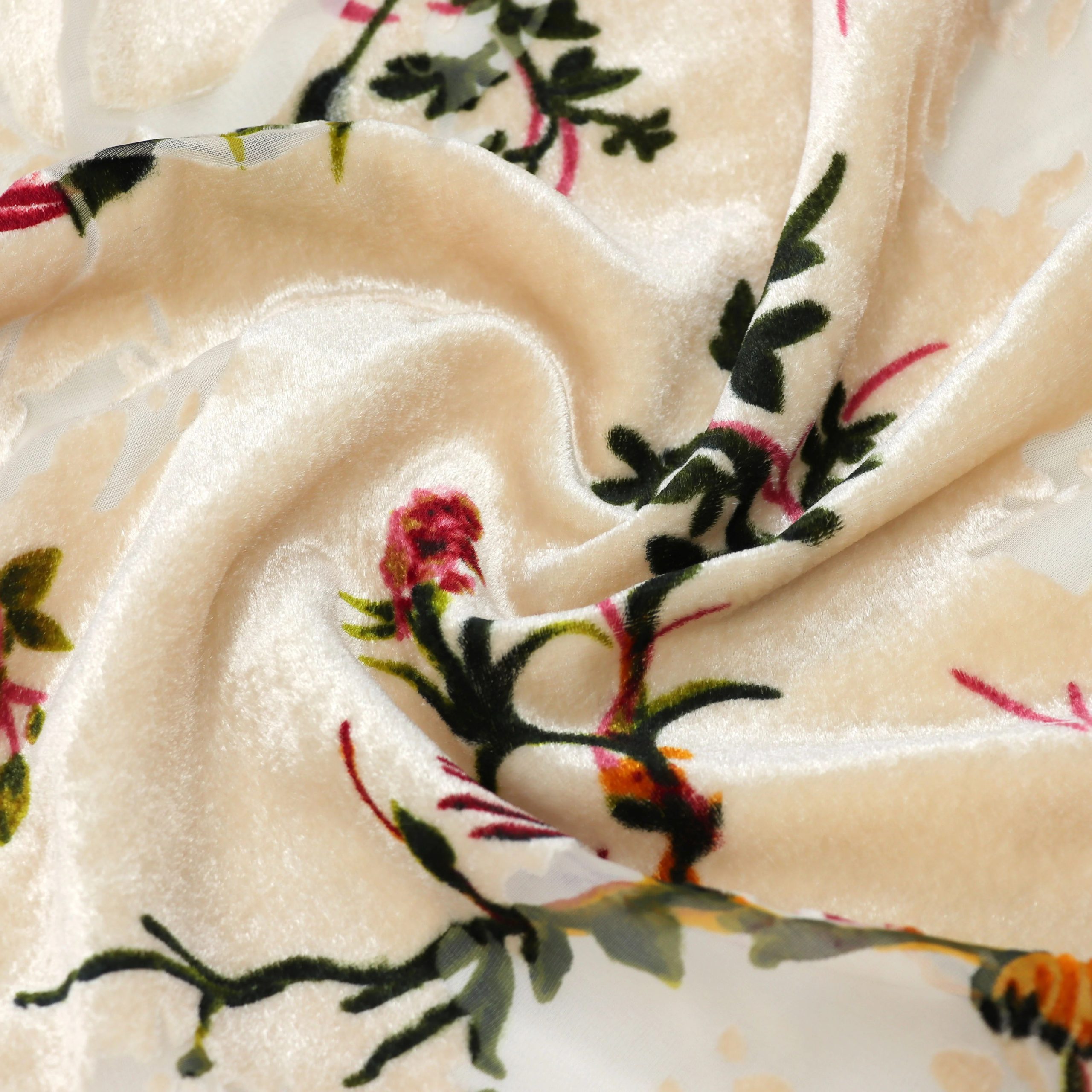 03_4000x4000_H9745c4d706dd4b2fbdcf2dacf441aac9S