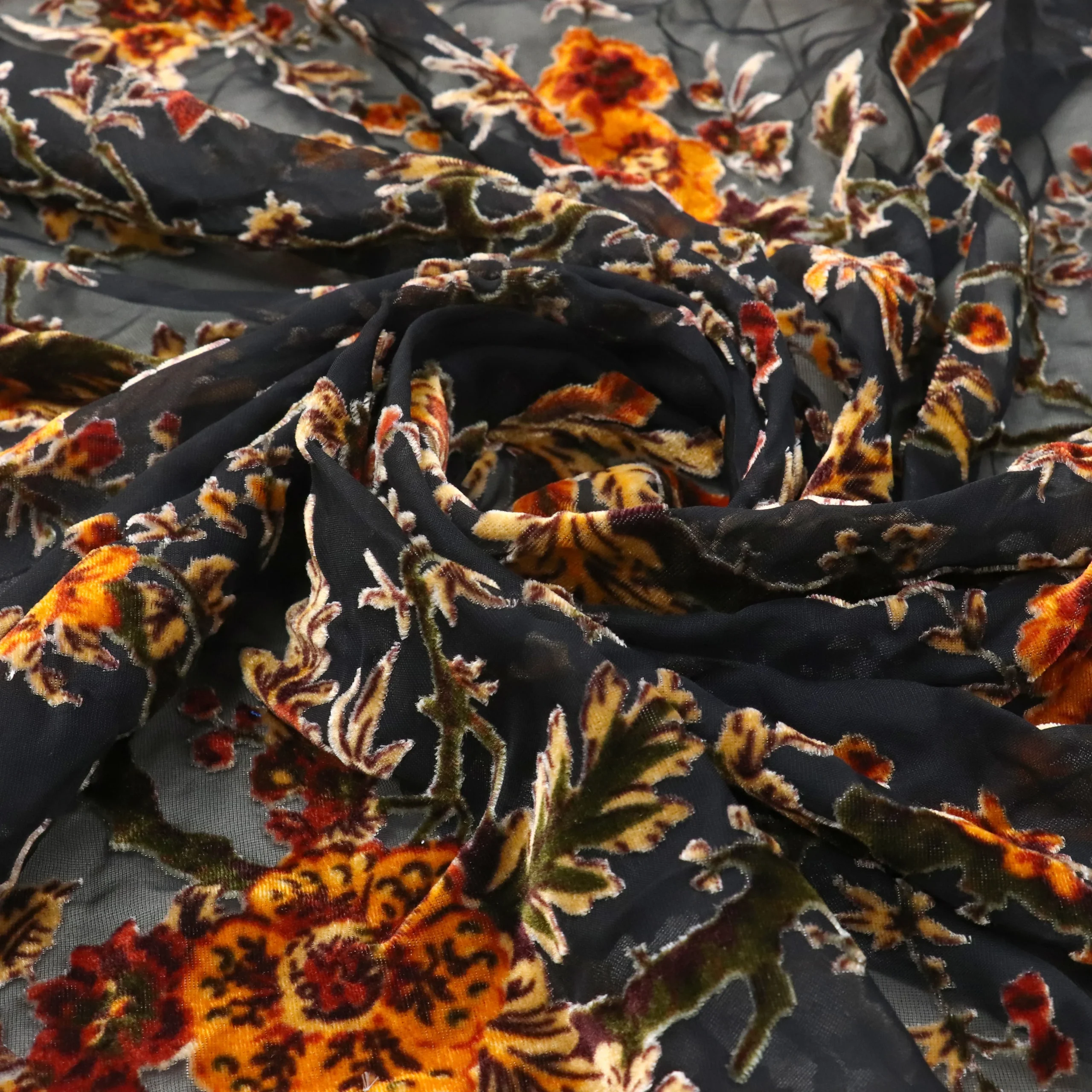 140CM-Woven-Nylon-Viscose-Print-Burnout-Velvet.jpg_4000x4000q95-9.webp