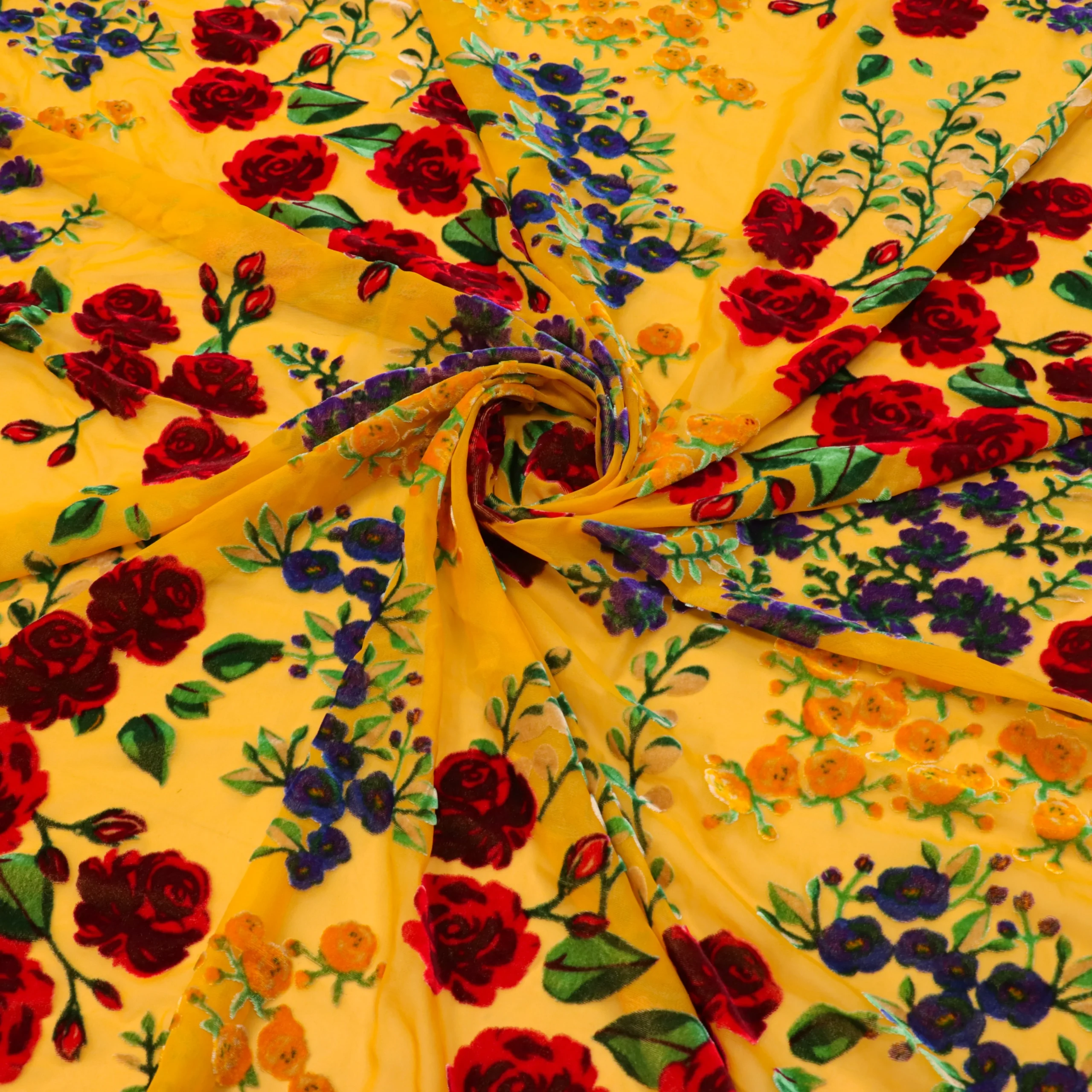 140CM-Woven-Nylon-Viscose-Print-Burnout-Velvet.jpg_4000x4000q95.webp